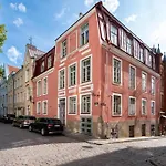 Daily Apartments - Old Town Fat Margaret